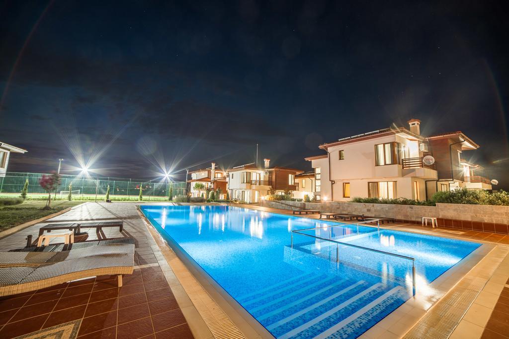 Villas In Complex Trakiyskiy Bryag Lozenets Buitenkant foto