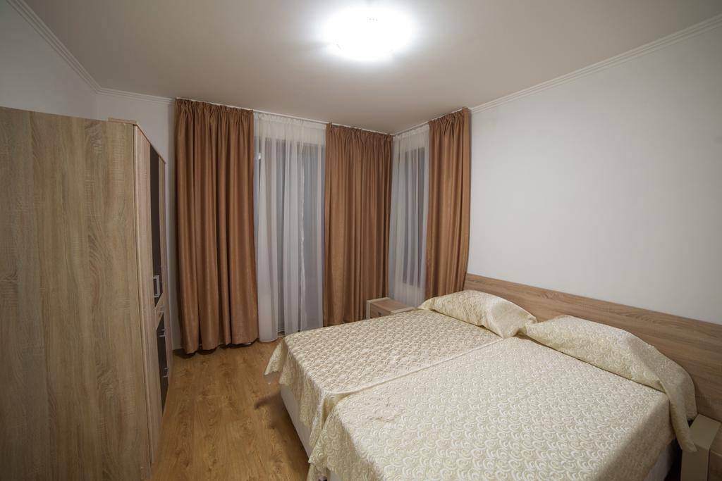 Villas In Complex Trakiyskiy Bryag Lozenets Buitenkant foto